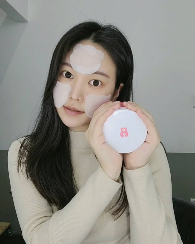 Bác sĩ khuyến cáo: Nàng da dầu cần tránh 4 sản phẩm skincare kẻo mùa Đông da cũng bóng nhẫy chẳng khác mùa Hè - 1 Bác sĩ khuyến cáo: Nàng da dầu cần tránh 4 sản phẩm skincare kẻo mùa Đông da cũng bóng nhẫy chẳng khác mùa Hè - 1