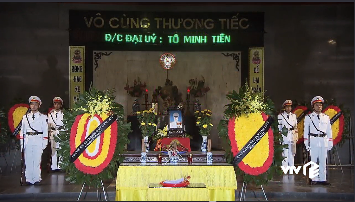 Lửa ấm tập 42: Cái chết thương tâm của lính cứu hoả Tiến khi cứu người - 24 Lửa ấm tập 42: Cái chết thương tâm của lính cứu hoả Tiến khi cứu người - 24