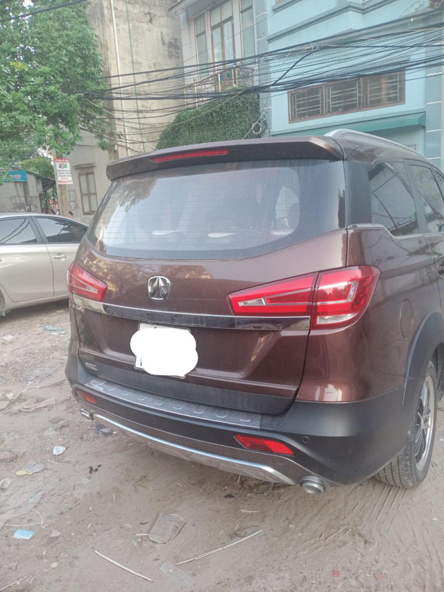 Từng được so sánh với Lexus RX, mẫu xe Trung Quốc này bán lại chỉ hơn 300 triệu sau 2 năm sử dụng - 1 Từng được so sánh với Lexus RX, mẫu xe Trung Quốc này bán lại chỉ hơn 300 triệu sau 2 năm sử dụng - 1