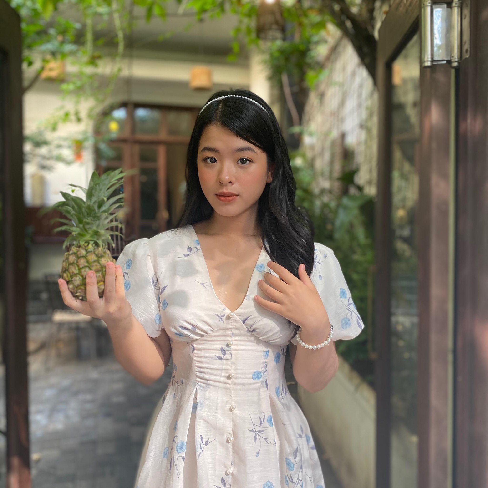 'Bình rượu mơ' của sao Việt: Mới 15 tuổi đã cao tới 1m70, dáng chuẩn hoa hậu tương lai nhưng bất ngờ nhất là phong cách thời trang - 19 'Bình rượu mơ' của sao Việt: Mới 15 tuổi đã cao tới 1m70, dáng chuẩn hoa hậu tương lai nhưng bất ngờ nhất là phong cách thời trang - 19