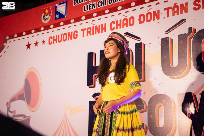 Nam sinh giả gái xinh xuất thần ẵm luôn ngôi vị 'Nam hậu', ngó sang đối thủ cũng chẳng kém cạnh! - 6 Nam sinh giả gái xinh xuất thần ẵm luôn ngôi vị 'Nam hậu', ngó sang đối thủ cũng chẳng kém cạnh! - 6