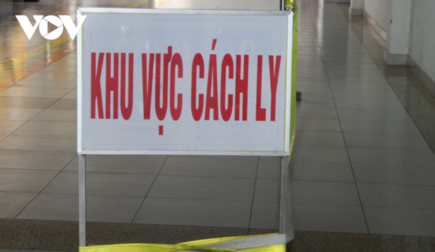 TP.HCM phát hiện 1 người nghi mắc COVID-19, cách ly 13 F1,F2 TP.HCM phát hiện 1 người nghi mắc COVID-19, cách ly 13 F1,F2