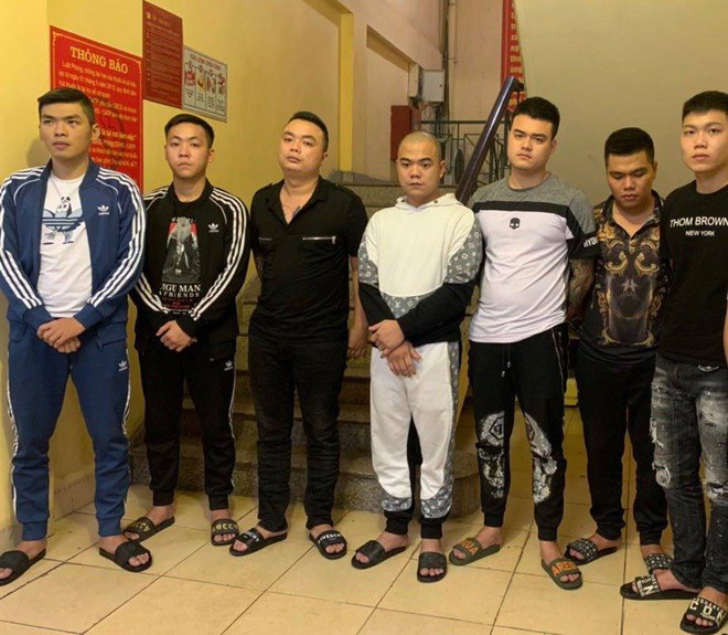 Bắt Hiếu 'Chùa Vua', trùm cho vay nặng lãi với lãi suất hơn 120%/năm Bắt Hiếu 'Chùa Vua', trùm cho vay nặng lãi với lãi suất hơn 120%/năm