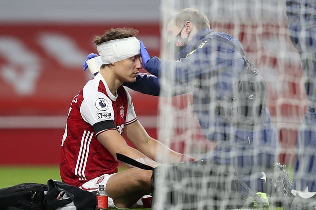 Arsenal thua trận thứ 3 liên tiếp tại Ngoại hạng Anh - 2 Arsenal thua trận thứ 3 liên tiếp tại Ngoại hạng Anh - 2