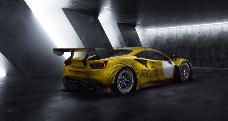 Ra mắt Ferrari 488 GT Modificata mạnh 700 mã lực, chỉ bán cho một số người đặc biệt - 2 Ra mắt Ferrari 488 GT Modificata mạnh 700 mã lực, chỉ bán cho một số người đặc biệt - 2