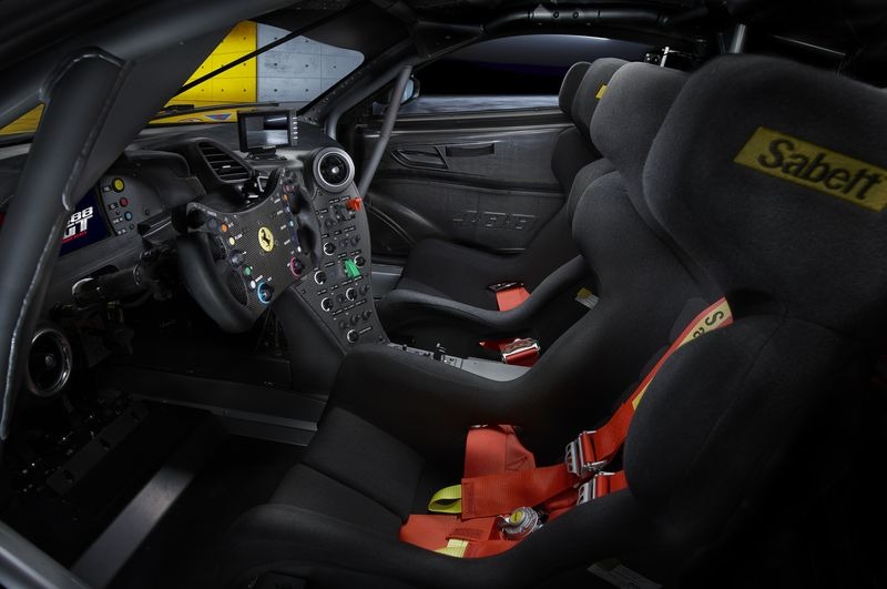 Ra mắt Ferrari 488 GT Modificata mạnh 700 mã lực, chỉ bán cho một số người đặc biệt - 3 Ra mắt Ferrari 488 GT Modificata mạnh 700 mã lực, chỉ bán cho một số người đặc biệt - 3