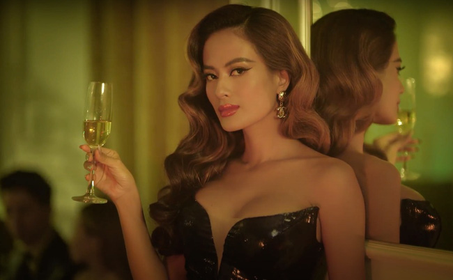 'Trai hư' Binz đụng độ 'dân chơi' Soobin, cả MV mới chỉ toàn gái đẹp và casino tiền tỷ - 4 'Trai hư' Binz đụng độ 'dân chơi' Soobin, cả MV mới chỉ toàn gái đẹp và casino tiền tỷ - 4
