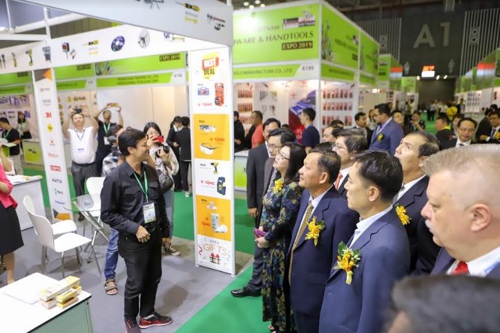 Ngành Triển lãm đã chuyển mình thích ứng như thế nào trong bối cảnh hiện tại - 1 Ngành Triển lãm đã chuyển mình thích ứng như thế nào trong bối cảnh hiện tại - 1