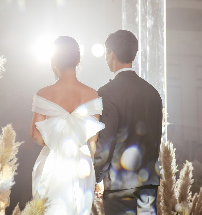 Soi 2 đám cưới Công Phượng và Bùi Tiến Dũng: Tổ chức tận 3 nơi, dàn khách mời khủng và những chi tiết đặc biệt - 23 Soi 2 đám cưới Công Phượng và Bùi Tiến Dũng: Tổ chức tận 3 nơi, dàn khách mời khủng và những chi tiết đặc biệt - 23