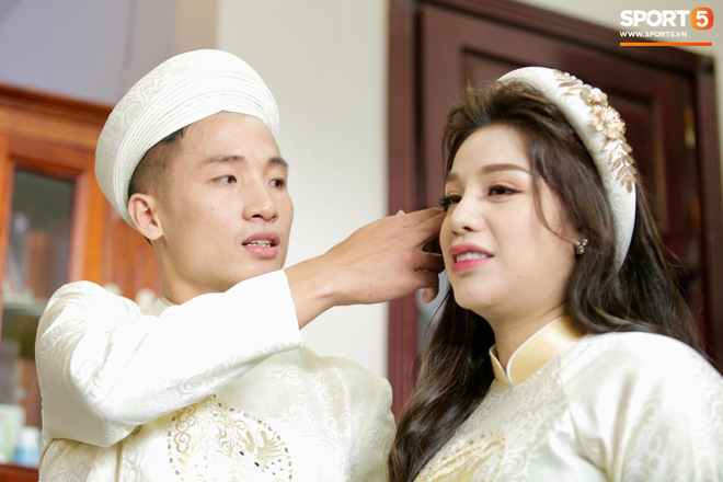 Soi 2 đám cưới Công Phượng và Bùi Tiến Dũng: Tổ chức tận 3 nơi, dàn khách mời khủng và những chi tiết đặc biệt - 29 Soi 2 đám cưới Công Phượng và Bùi Tiến Dũng: Tổ chức tận 3 nơi, dàn khách mời khủng và những chi tiết đặc biệt - 29
