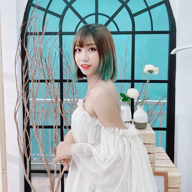 Di Di - gương mặt vừa lọt Top 10 YouTuber nổi bật nhất Việt Nam 2020 là ai? - 12 Di Di - gương mặt vừa lọt Top 10 YouTuber nổi bật nhất Việt Nam 2020 là ai? - 12