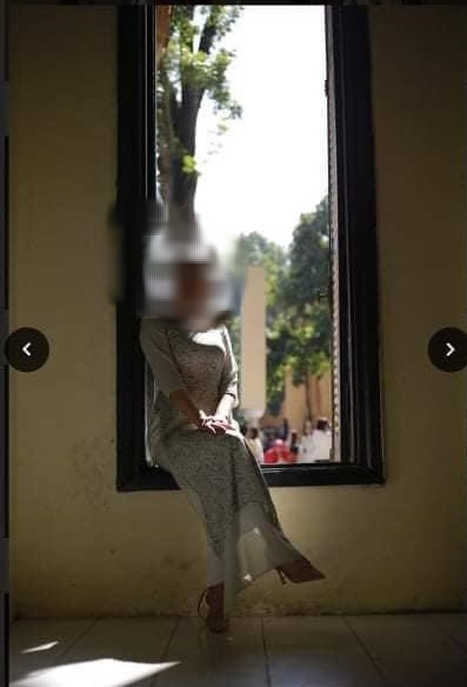 Chụp ảnh kỷ yếu, nữ sinh nhận về poster phim kinh dị nhưng gây phẫn nộ nhất vẫn là thái độ của nháy Chụp ảnh kỷ yếu, nữ sinh nhận về poster phim kinh dị nhưng gây phẫn nộ nhất vẫn là thái độ của nháy