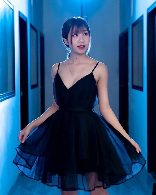 Di Di - gương mặt vừa lọt Top 10 YouTuber nổi bật nhất Việt Nam 2020 là ai? - 13 Di Di - gương mặt vừa lọt Top 10 YouTuber nổi bật nhất Việt Nam 2020 là ai? - 13