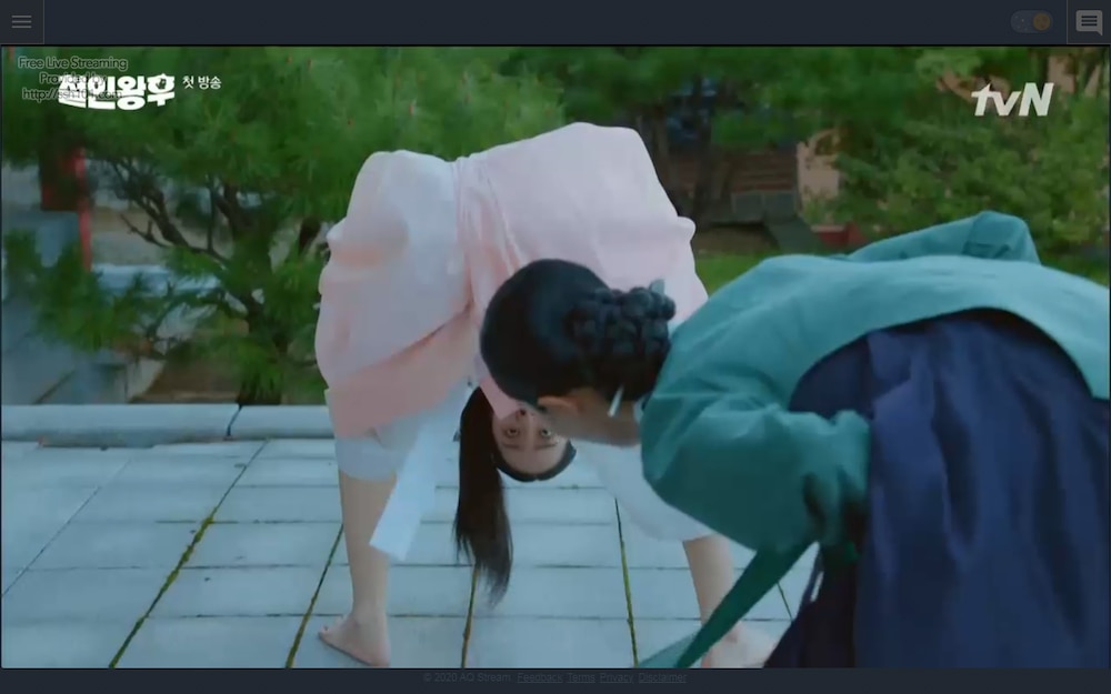 'Mr. Queen' tập 1: Choi Jin Hyuk xuyên không biến thành phụ nữ vì lỡ hôn Shin Hye Sun - 15 'Mr. Queen' tập 1: Choi Jin Hyuk xuyên không biến thành phụ nữ vì lỡ hôn Shin Hye Sun - 15