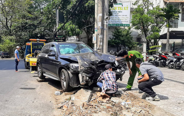 Nữ tiếp viên hàng không bị tài xế Mercedes tông, thương tật 79% chia sẻ trước ngày xét xử: 'Những điều tôi không muốn nhớ lại phải đối mặt vào ngày mai' Nữ tiếp viên hàng không bị tài xế Mercedes tông, thương tật 79% chia sẻ trước ngày xét xử: 'Những điều tôi không muốn nhớ lại phải đối mặt vào ngày mai'