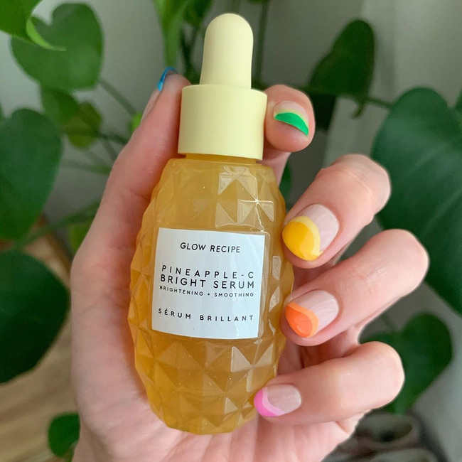 Hết 2020 tới nơi, bác sĩ khuyên chị em dùng ngay 1 trong 6 lọ serum này để năm mới da sáng hơn vài tông so với năm cũ - 2 Hết 2020 tới nơi, bác sĩ khuyên chị em dùng ngay 1 trong 6 lọ serum này để năm mới da sáng hơn vài tông so với năm cũ - 2
