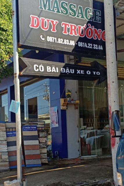 Bắt quả tang 3 nữ nhân viên massage kích dục cho khách: Lộ giá vé VIP dịch vụ 'tắm tiên' Bắt quả tang 3 nữ nhân viên massage kích dục cho khách: Lộ giá vé VIP dịch vụ 'tắm tiên'