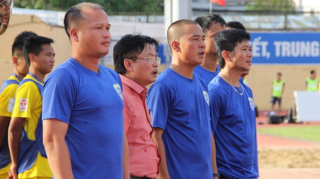 Sau Sài Gòn FC, đến lượt Thanh Hóa tố cáo bị 'cò cầu thủ' D.B.T đe dọa - 3 Sau Sài Gòn FC, đến lượt Thanh Hóa tố cáo bị 'cò cầu thủ' D.B.T đe dọa - 3