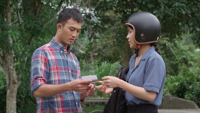 Hướng dương ngược nắng 'bẻ lái: Hồng Diễm 'thất sủng', dàn nam thần VTV giờ là của Lương Thu Trang - 7