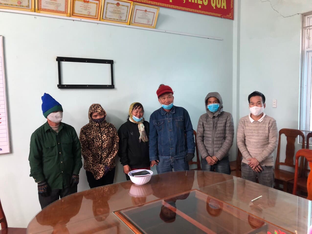 Phát hiện 6 đối tượng từ Lào nhập cảnh trái phép về Việt Nam Phát hiện 6 đối tượng từ Lào nhập cảnh trái phép về Việt Nam