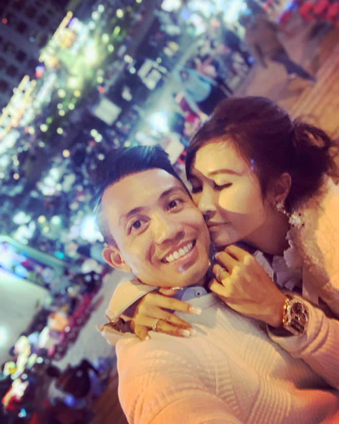 Chỉ với một hành động bị quay lén, Minh Nhựa khẳng định tình cảm nồng nàn dành cho Mina Phạm - 2 Chỉ với một hành động bị quay lén, Minh Nhựa khẳng định tình cảm nồng nàn dành cho Mina Phạm - 2
