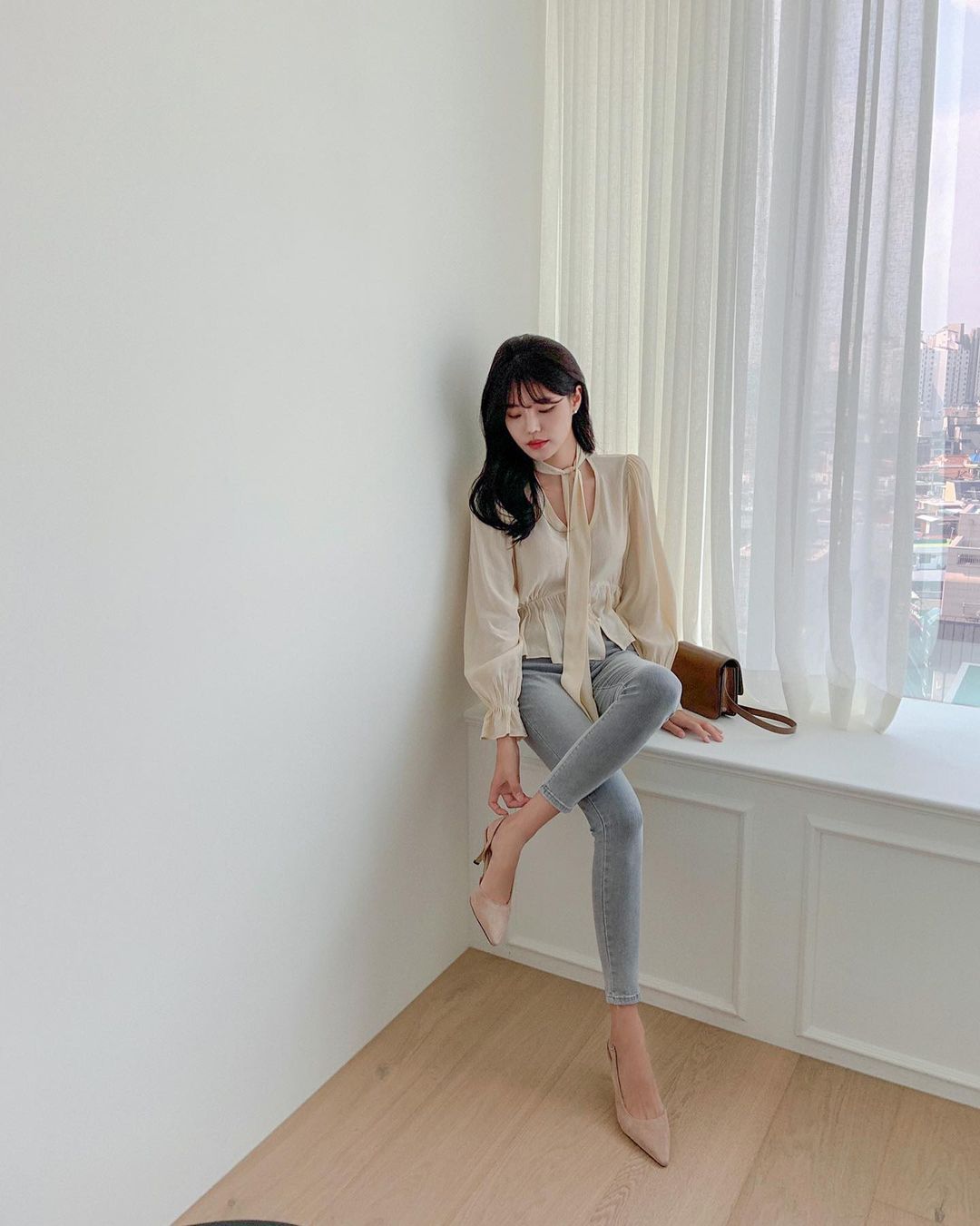 5 mẫu giày tôn dáng siêu cao thủ, chị em nhất định phải sắm cho Tết để mặc gì cũng đẹp từng centimet - 11 5 mẫu giày tôn dáng siêu cao thủ, chị em nhất định phải sắm cho Tết để mặc gì cũng đẹp từng centimet - 11