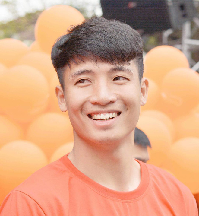 Hội trai đẹp bị soi ảnh dùng app, da trắng môi hồng đấy nhưng hãy là anh của cam thường! - 4 Hội trai đẹp bị soi ảnh dùng app, da trắng môi hồng đấy nhưng hãy là anh của cam thường! - 4