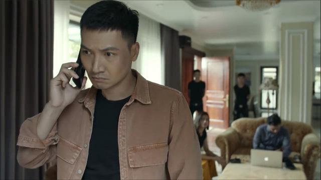 Hồ sơ cá sấu tập 17: Trung có 3 mảnh ghép nhưng không thể mở tài liệu, Tuấn 'mỏ' bắt cóc con gái Hải - 2 Hồ sơ cá sấu tập 17: Trung có 3 mảnh ghép nhưng không thể mở tài liệu, Tuấn 'mỏ' bắt cóc con gái Hải - 2