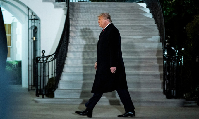 Trump phẫn nộ vì 'đơn thương độc mã' cuối nhiệm kỳ Trump phẫn nộ vì 'đơn thương độc mã' cuối nhiệm kỳ