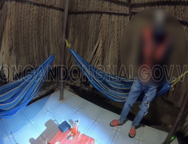Đồng Nai: Nữ nhân viên massage không được trả lương, phải kích dục bằng miệng cho khách mua vé 'Vip' - 1 Đồng Nai: Nữ nhân viên massage không được trả lương, phải kích dục bằng miệng cho khách mua vé 'Vip' - 1