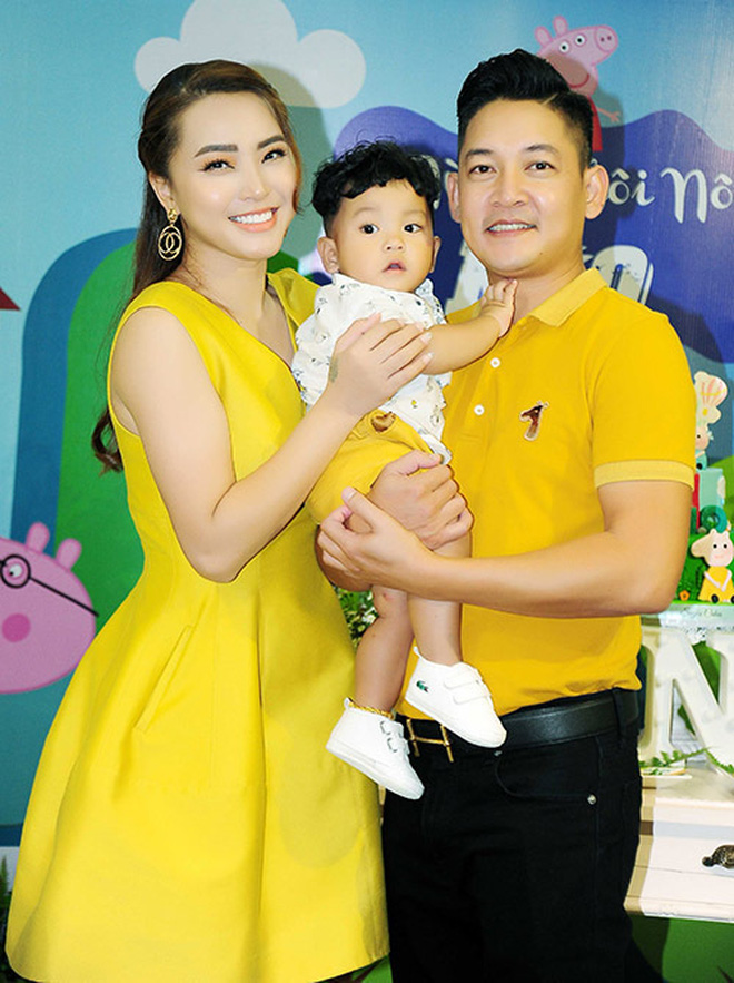 Diệp Bảo Ngọc bất ngờ khoe ảnh mặc váy cưới, ẩn ý về chuyện lên xe hoa sau 5 năm ly hôn Thành Đạt - 4 Diệp Bảo Ngọc bất ngờ khoe ảnh mặc váy cưới, ẩn ý về chuyện lên xe hoa sau 5 năm ly hôn Thành Đạt - 4