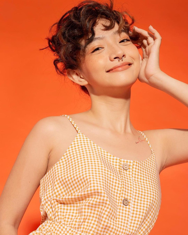 Khazsak - gái xinh tóc xù đang siêu hot siêu cool trên Instagram! - 8 Khazsak - gái xinh tóc xù đang siêu hot siêu cool trên Instagram! - 8