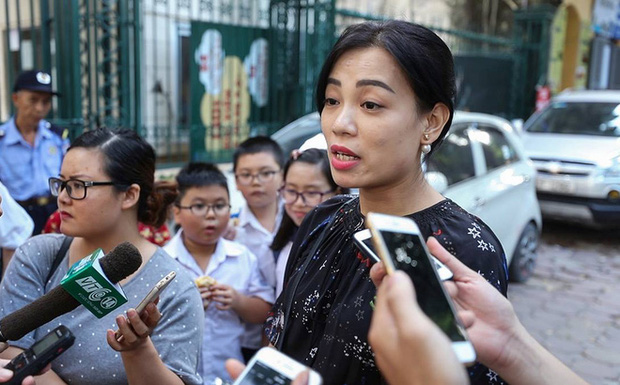 Bà xã Xuân Bắc: Tiểu thư nhà giàu thu nhập trăm triệu, từng tuyên bố gây sốc nếu chồng lên chức Giám đốc và đấu tố Kim Oanh - 9 Bà xã Xuân Bắc: Tiểu thư nhà giàu thu nhập trăm triệu, từng tuyên bố gây sốc nếu chồng lên chức Giám đốc và đấu tố Kim Oanh - 9