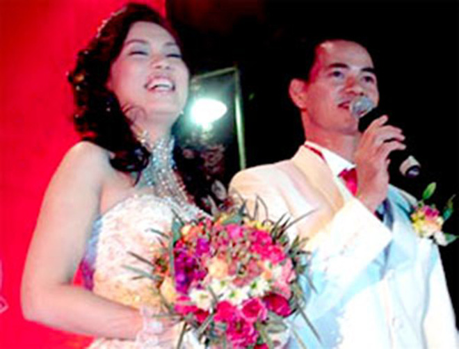Bà xã Xuân Bắc: Tiểu thư nhà giàu thu nhập trăm triệu, từng tuyên bố gây sốc nếu chồng lên chức Giám đốc và đấu tố Kim Oanh - 3 Bà xã Xuân Bắc: Tiểu thư nhà giàu thu nhập trăm triệu, từng tuyên bố gây sốc nếu chồng lên chức Giám đốc và đấu tố Kim Oanh - 3