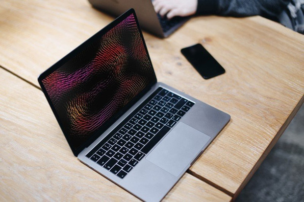 Máy MacBook chip M1 gặp lỗi lạ gây hoang mang Máy MacBook chip M1 gặp lỗi lạ gây hoang mang