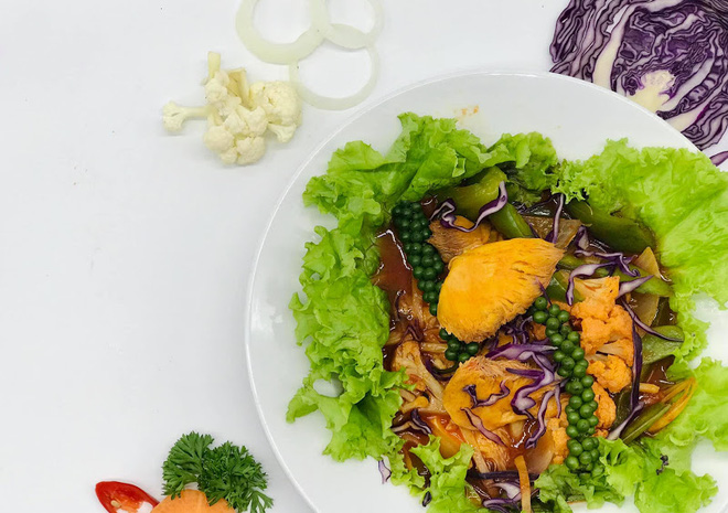Chàng kiến trúc sư khoe mâm cơm chay tự nấu, chị em ngay lập tức 'mất liêm sỉ' lao vào nhận làm chồng! - 9 Chàng kiến trúc sư khoe mâm cơm chay tự nấu, chị em ngay lập tức 'mất liêm sỉ' lao vào nhận làm chồng! - 9
