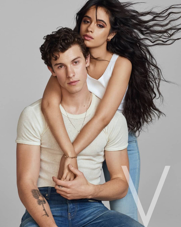 Twitter náo loạn vì tin Shawn Mendes - Camila Cabello bí mật đính hôn sau 1 năm rưỡi hẹn hò Twitter náo loạn vì tin Shawn Mendes - Camila Cabello bí mật đính hôn sau 1 năm rưỡi hẹn hò
