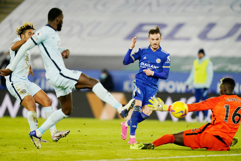 Đánh gục Chelsea, Leicester vượt MU leo lên đầu bảng - 2 Đánh gục Chelsea, Leicester vượt MU leo lên đầu bảng - 2