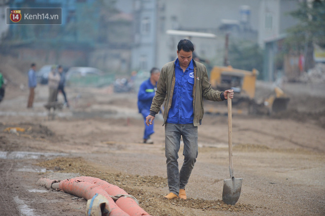 Công trình ngổn ngang tại con đường dài 1,3km 'treo' gần 20 năm giữa Thủ đô khiến người dân khó chịu khi đi qua - 14 Công trình ngổn ngang tại con đường dài 1,3km 'treo' gần 20 năm giữa Thủ đô khiến người dân khó chịu khi đi qua - 14