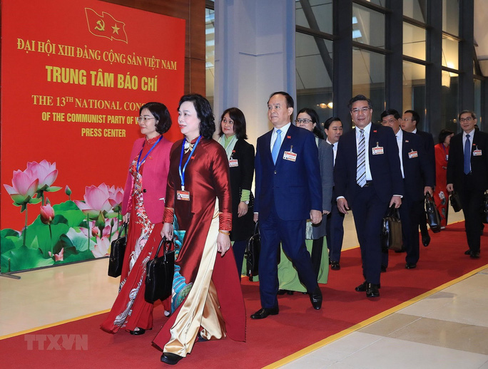 Chùm ảnh: Tổng Bí thư, Chủ tịch nước và các đại biểu dự phiên trù bị Đại hội XIII - 5 Chùm ảnh: Tổng Bí thư, Chủ tịch nước và các đại biểu dự phiên trù bị Đại hội XIII - 5
