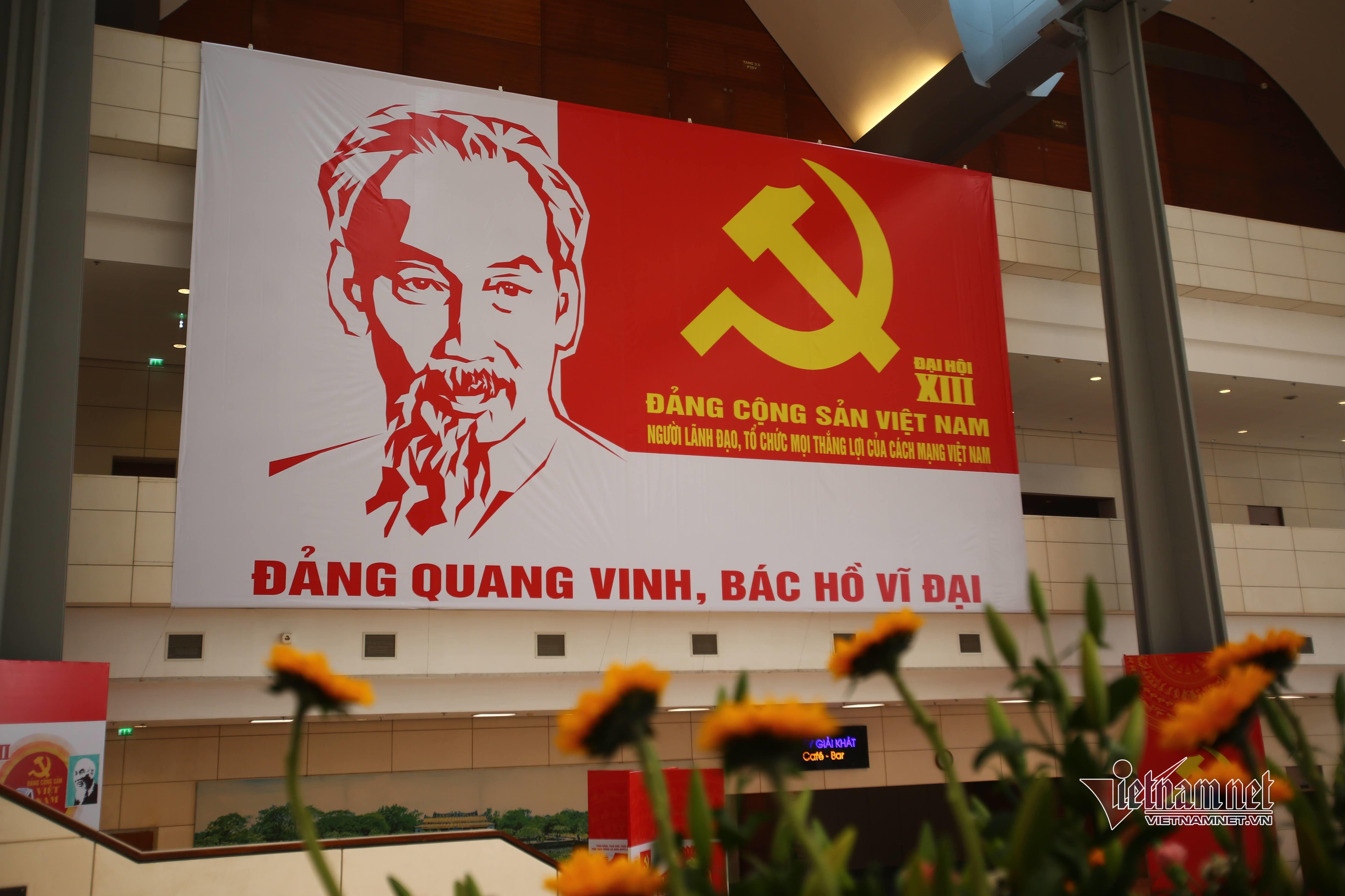Nơi ba lần tổ chức Đại hội Đảng rực rỡ cờ hoa sẵn sàng ngày khai mạc - 12 Nơi ba lần tổ chức Đại hội Đảng rực rỡ cờ hoa sẵn sàng ngày khai mạc - 12