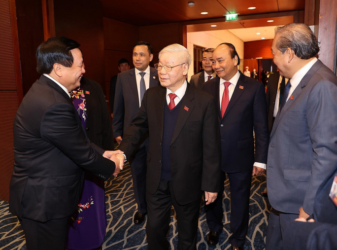 Chùm ảnh: Tổng Bí thư, Chủ tịch nước và các đại biểu dự phiên trù bị Đại hội XIII - 2 Chùm ảnh: Tổng Bí thư, Chủ tịch nước và các đại biểu dự phiên trù bị Đại hội XIII - 2