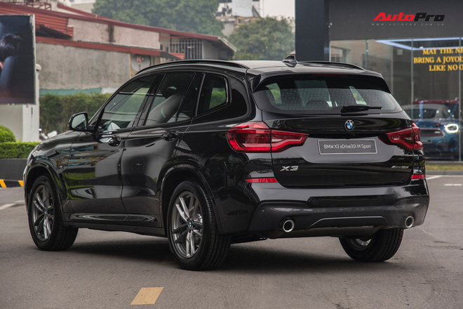 Rẻ hơn nửa tỷ, chọn Mercedes-Benz GLC 300 lắp ráp hay BMW X3 xDrive30i nhập 'full option'? - 7 Rẻ hơn nửa tỷ, chọn Mercedes-Benz GLC 300 lắp ráp hay BMW X3 xDrive30i nhập 'full option'? - 7