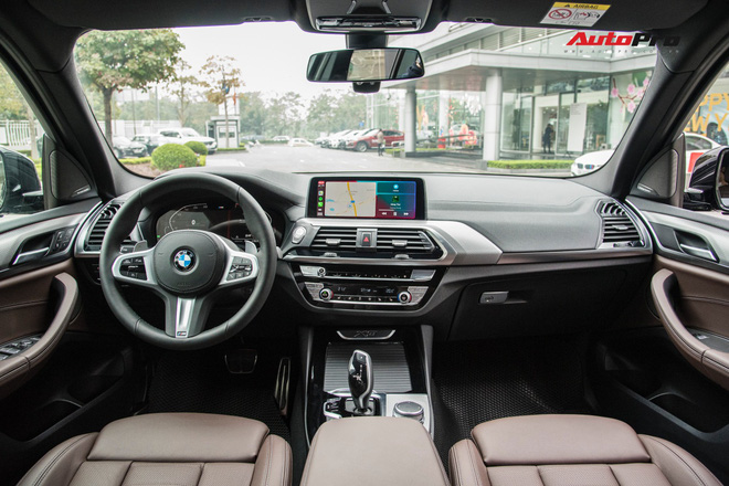 Rẻ hơn nửa tỷ, chọn Mercedes-Benz GLC 300 lắp ráp hay BMW X3 xDrive30i nhập 'full option'? - 4 Rẻ hơn nửa tỷ, chọn Mercedes-Benz GLC 300 lắp ráp hay BMW X3 xDrive30i nhập 'full option'? - 4