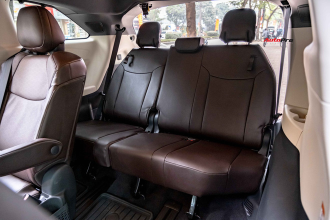 Chi tiết Toyota Sienna 2021 đầu tiên Việt Nam: Ngoài hầm hố như SUV, trong sang xịn chuẩn minivan cho nhà giàu - 12 Chi tiết Toyota Sienna 2021 đầu tiên Việt Nam: Ngoài hầm hố như SUV, trong sang xịn chuẩn minivan cho nhà giàu - 12