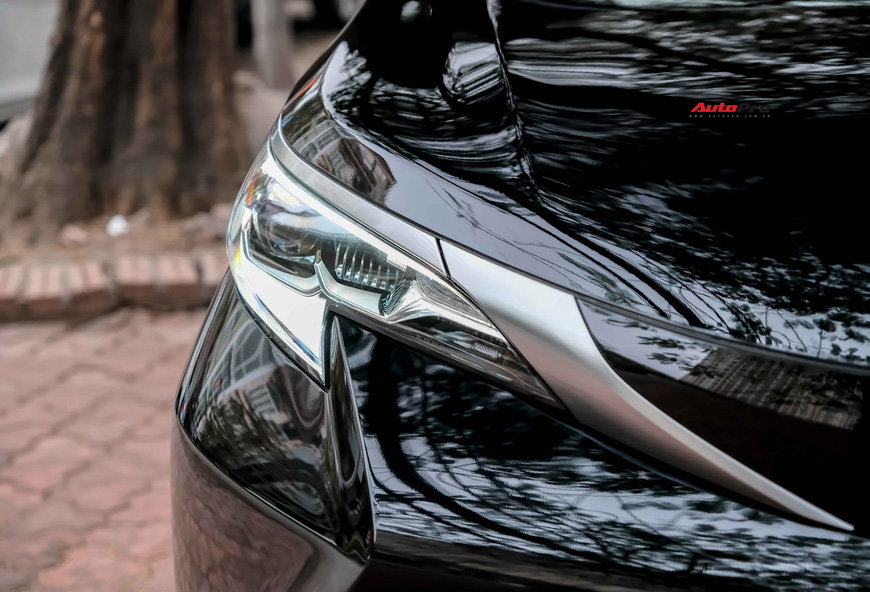 Chi tiết Toyota Sienna 2021 đầu tiên Việt Nam: Ngoài hầm hố như SUV, trong sang xịn chuẩn minivan cho nhà giàu - 5 Chi tiết Toyota Sienna 2021 đầu tiên Việt Nam: Ngoài hầm hố như SUV, trong sang xịn chuẩn minivan cho nhà giàu - 5
