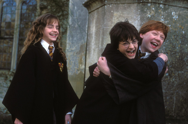 HOT: Vũ trụ Harry Potter mở rộng bản truyền hình, hứa hẹn về một đế chế bom tấn! - 2 HOT: Vũ trụ Harry Potter mở rộng bản truyền hình, hứa hẹn về một đế chế bom tấn! - 2