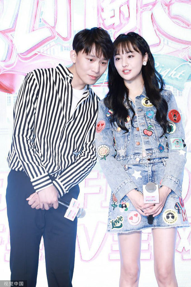 Bố Trương Hằng lần đầu phản hồi scandal mang thai hộ, tố Trịnh Sảng quá nhẫn tâm khi ruồng rẫy 2 con Bố Trương Hằng lần đầu phản hồi scandal mang thai hộ, tố Trịnh Sảng quá nhẫn tâm khi ruồng rẫy 2 con