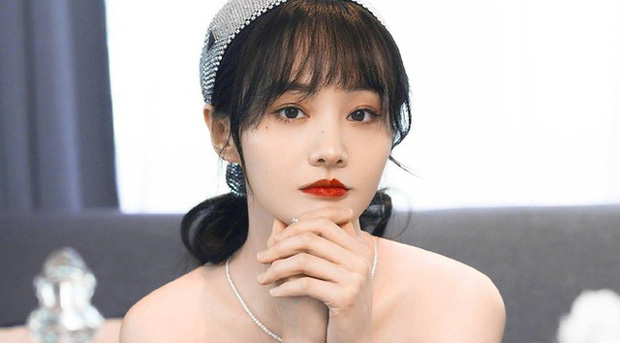 'Trà xanh' Cbiz thủ đoạn nhường nào? Triệu Lộ Tư, Trương Hinh Dư vẫn còn 'non và xanh' so với Trịnh Sảng, Đổng Khiết 'Trà xanh' Cbiz thủ đoạn nhường nào? Triệu Lộ Tư, Trương Hinh Dư vẫn còn 'non và xanh' so với Trịnh Sảng, Đổng Khiết