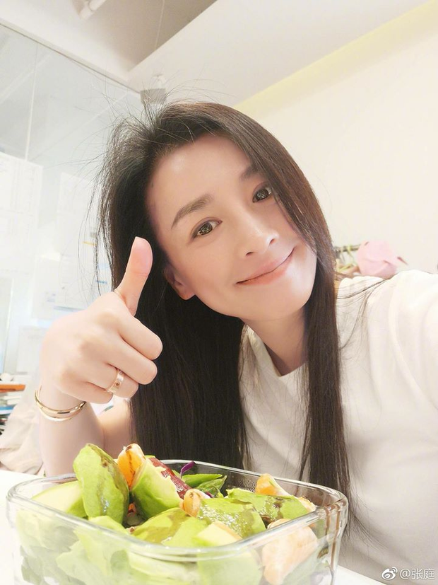 'Trà xanh' Cbiz thủ đoạn nhường nào? Triệu Lộ Tư, Trương Hinh Dư vẫn còn 'non và xanh' so với Trịnh Sảng, Đổng Khiết - 16 'Trà xanh' Cbiz thủ đoạn nhường nào? Triệu Lộ Tư, Trương Hinh Dư vẫn còn 'non và xanh' so với Trịnh Sảng, Đổng Khiết - 16